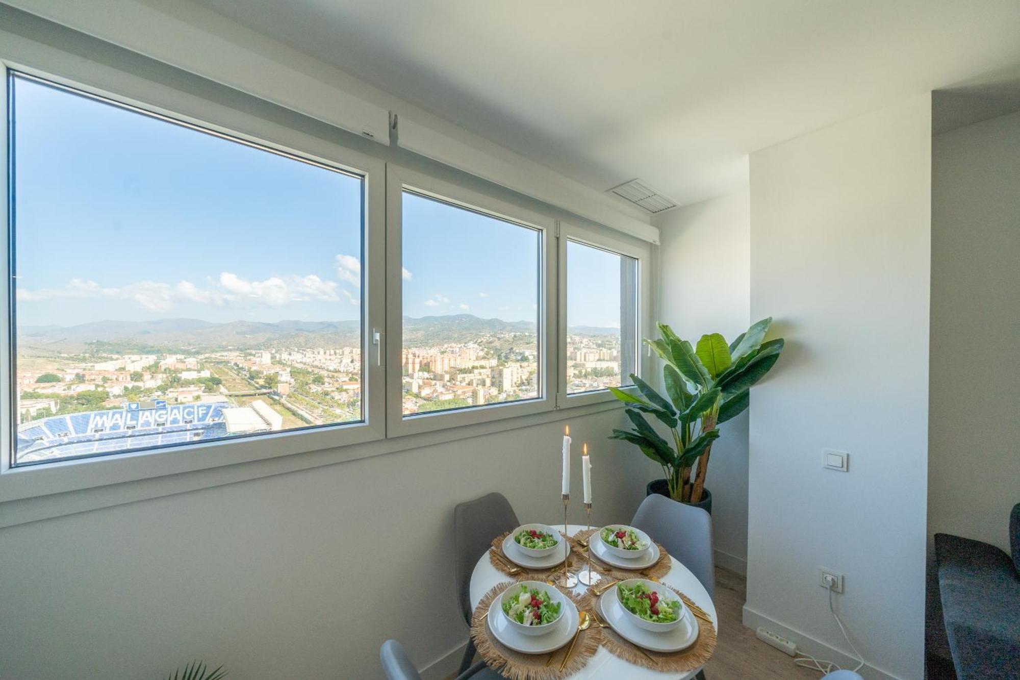 Ferienwohnung Xpce Urban 4 Malaga Skyline - Free Parking Exterior foto